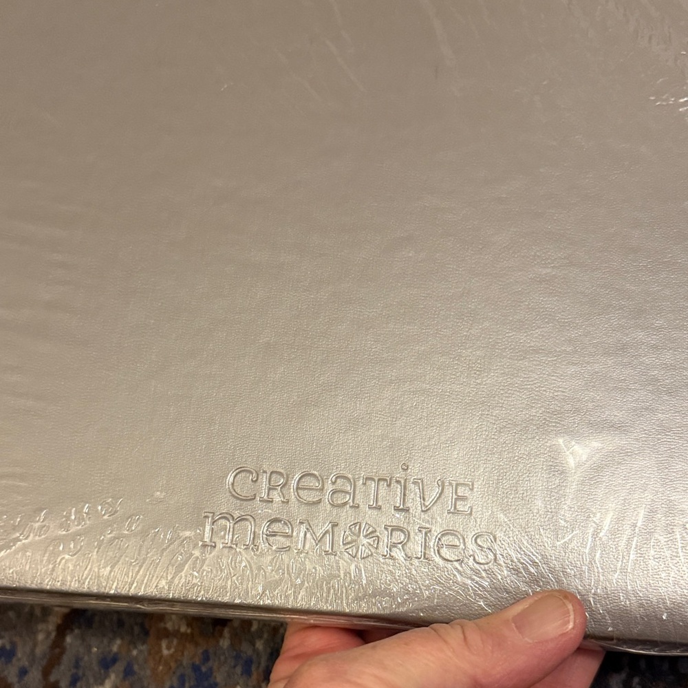 Creative Memories Gray Album with Blue Star - Picture 3 of 9
